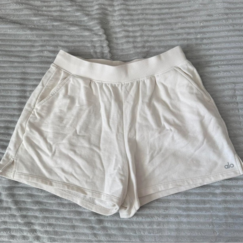 ALO Yoga Women's White Athletic Shorts